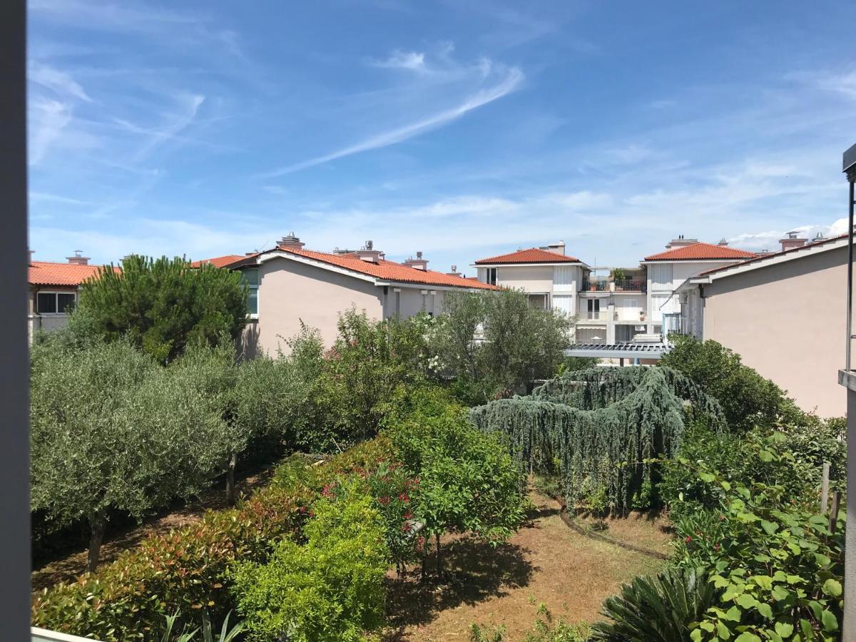 Apartamento Sonce Izola Exterior foto