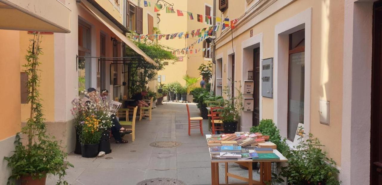 Apartamento Sonce Izola Exterior foto